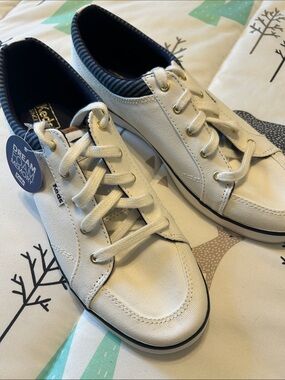 Keds women’s White Canvas Sneakers with Navy Collar Trim